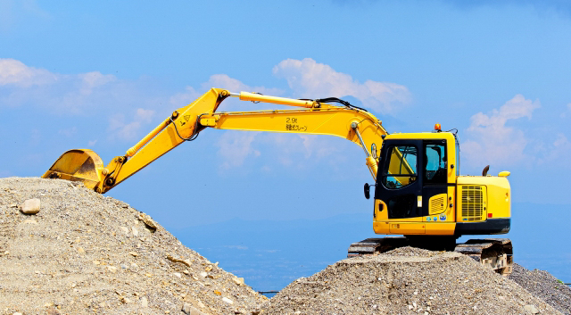 ショベルカーでの作業現場